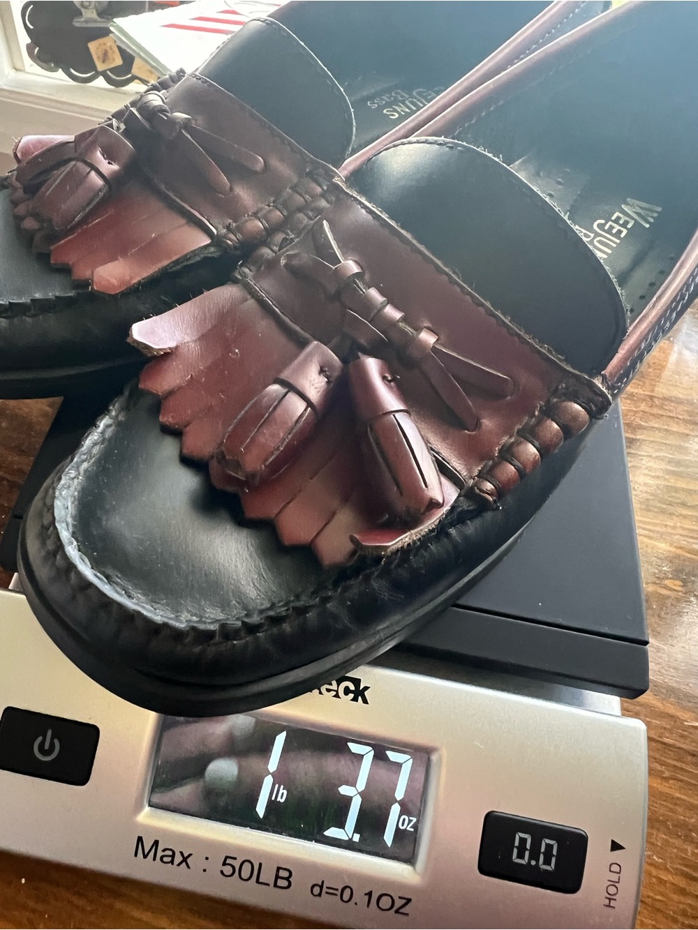VTG GH Bass Weejuns 6.5M Setta Black Brown Leather Kiltie Tassel Loafers Brazil - Picture 10 of 10